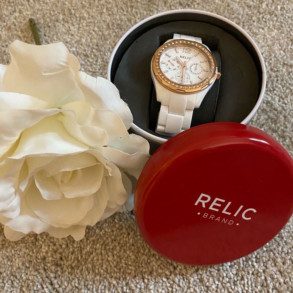 Relic Gold-Trimmed White Watch